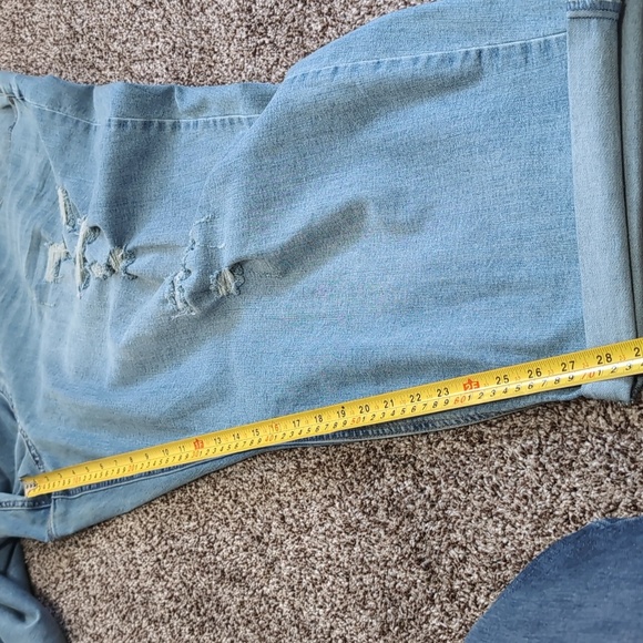 NEW Ashley Stewart Girlfriend Jeans Stretchy Distressed High rise Roomy Size 32S - Picture 9 of 13